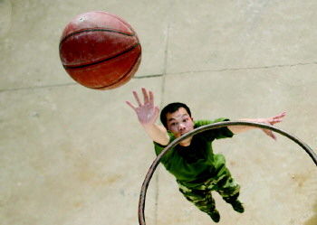 ���鲻�õĕr��,һ�˴�@��l(f��)йһ����