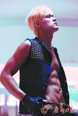 �H�������~��������(d��ng)�t������ľ����